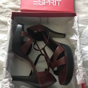 Esprit crocodile print brown high heel sandals in size 7.5.